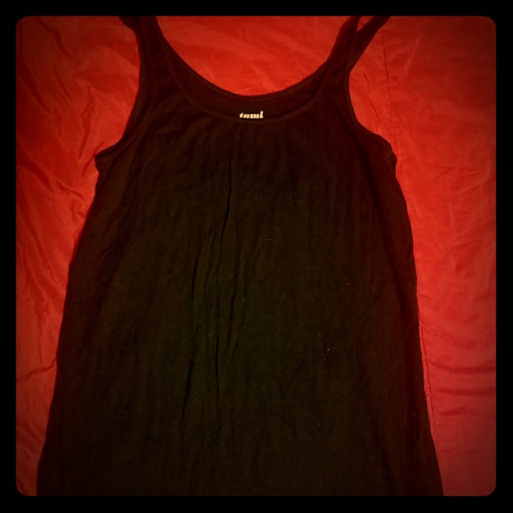 Black cotton camisoles